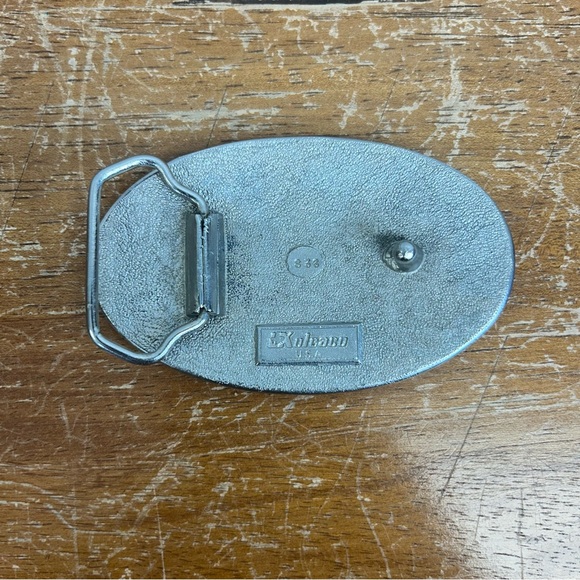 Gilley's Vintage Red Silver Oval Metal Belt Buckle Country Music Western Texas - Picture 7 of 8